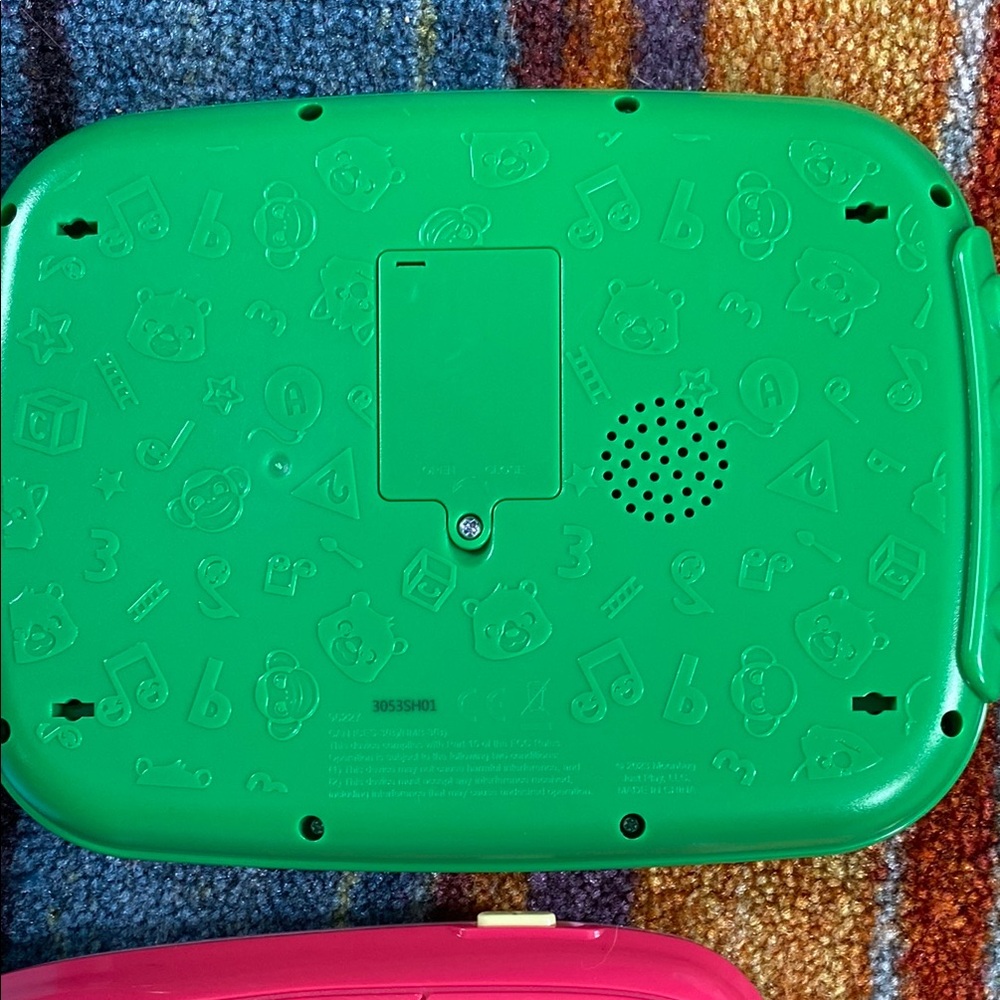 Green Learning Tablet with Interactive Features. - Picture 7 of 10